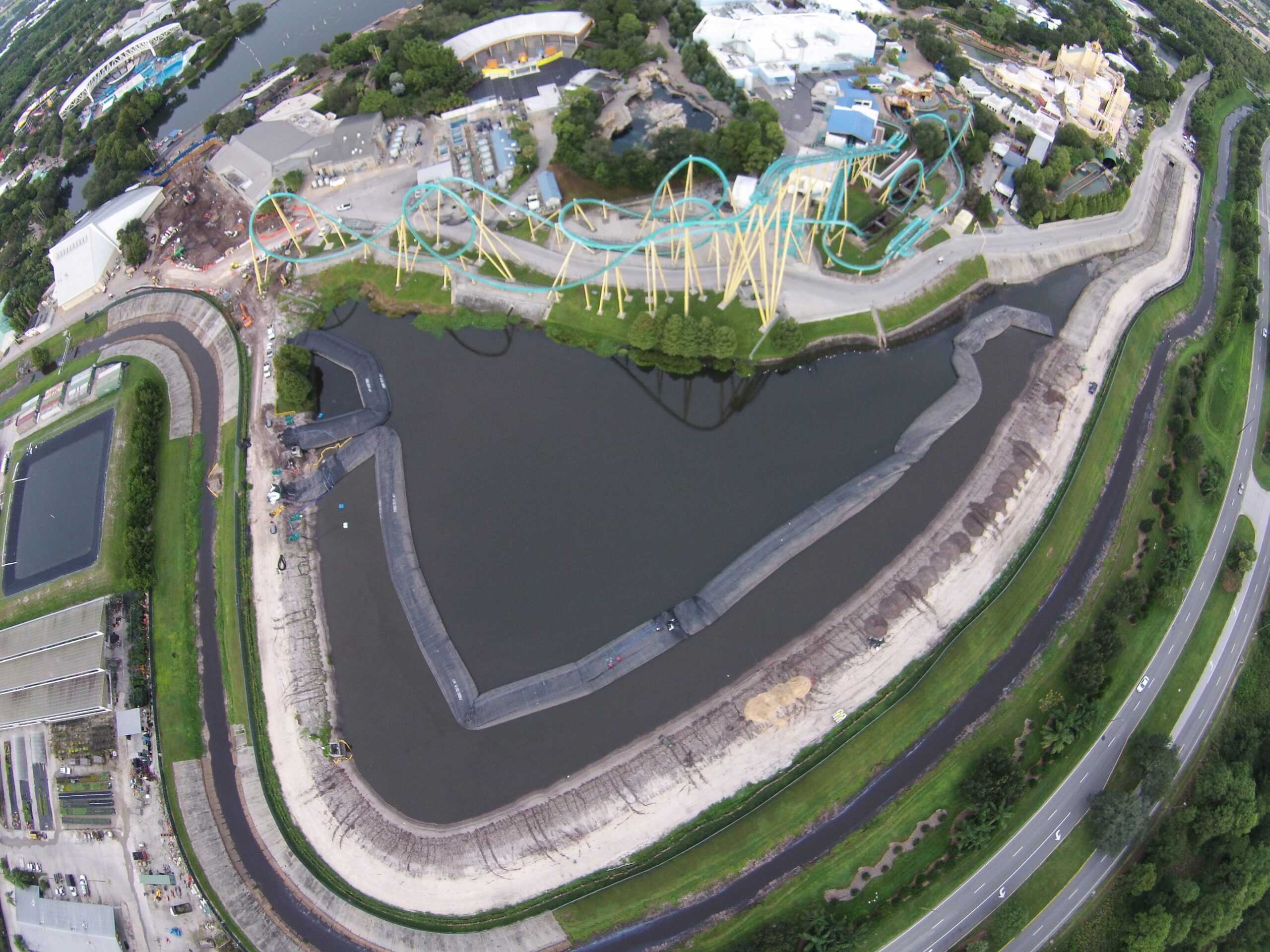 12ft AquaDams at Orlando SeaWorld, 2015