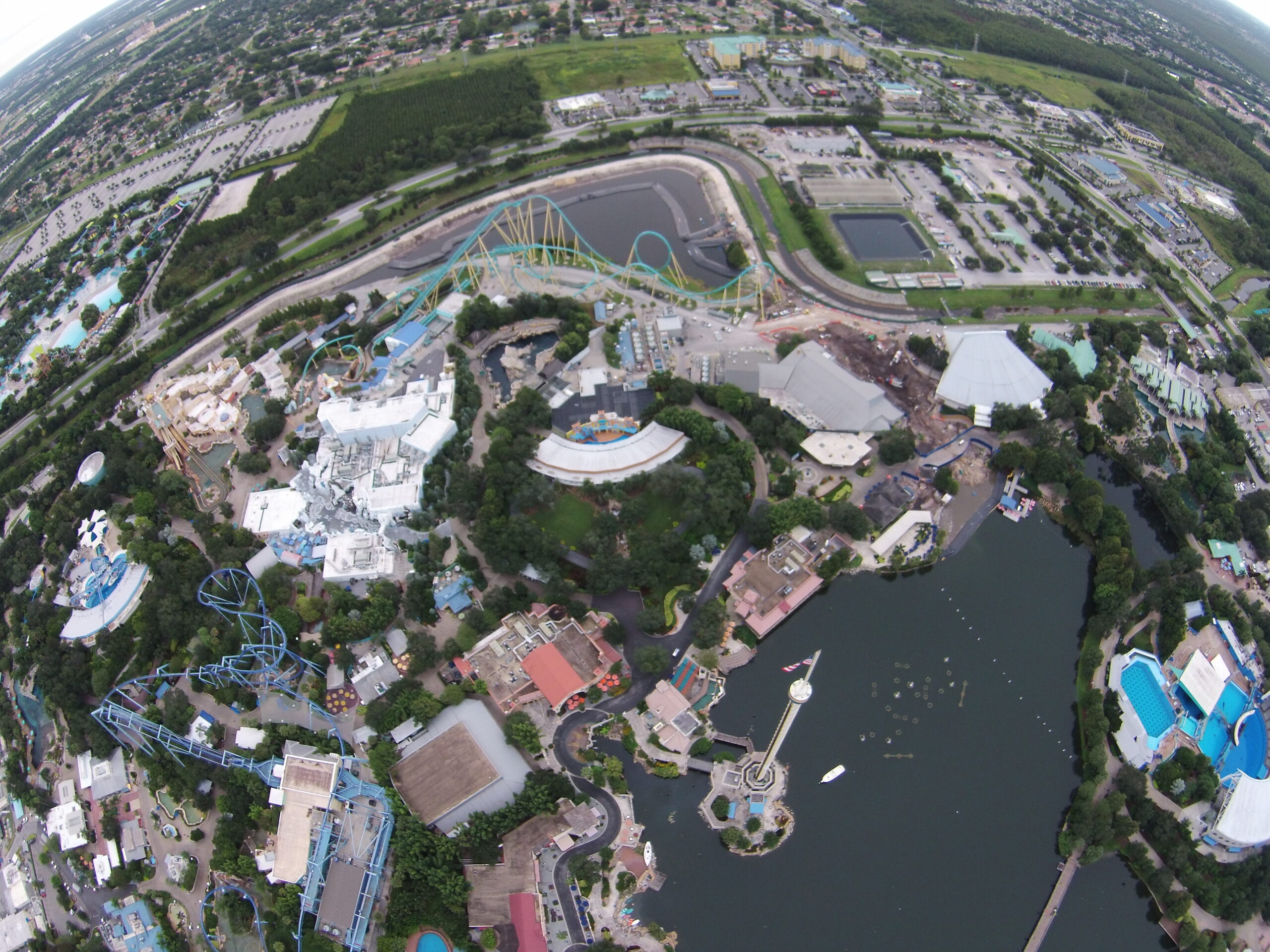 12ft AquaDams at Orlando SeaWorld, 2015