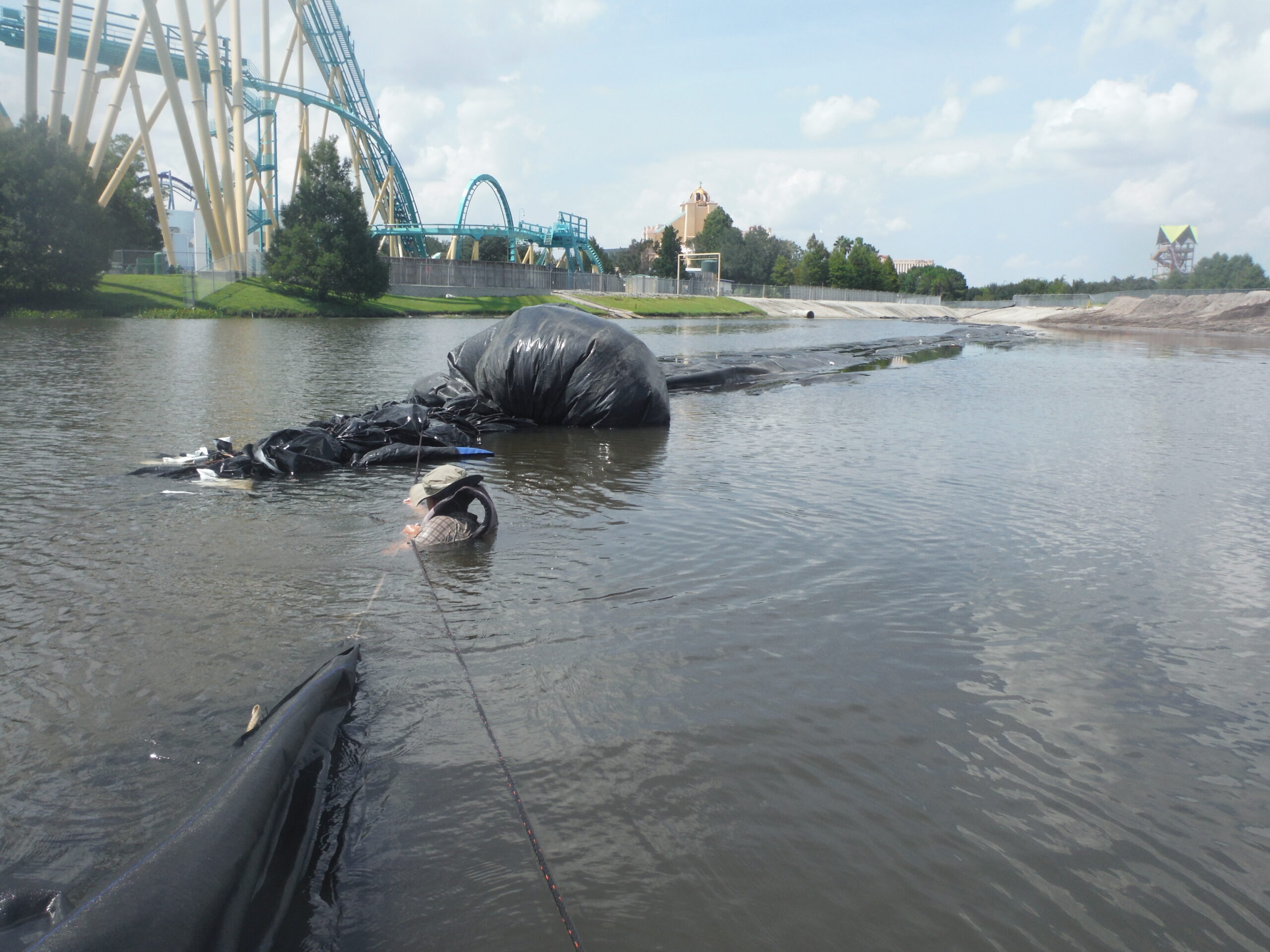 12ft AquaDams at Orlando SeaWorld, 2015