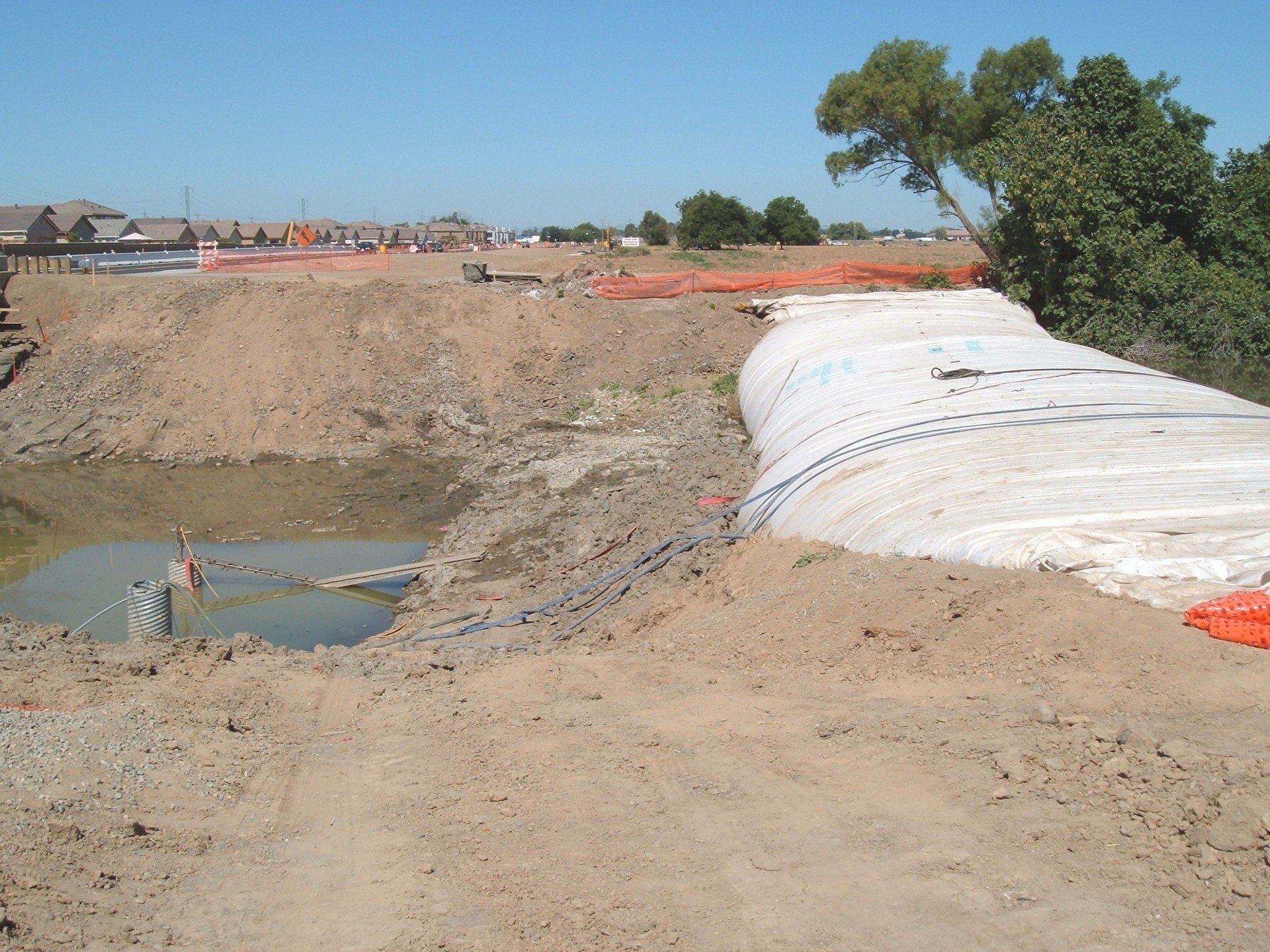 Natomas Main Drainage Canal – Sacramento, CA 2004