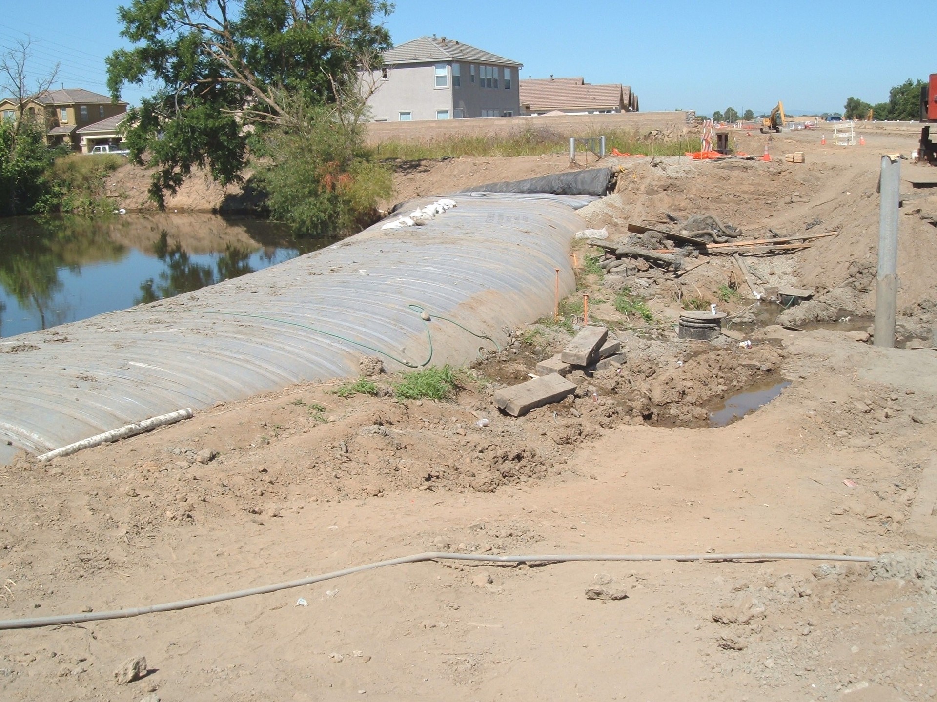 Natomas Main Drainage Canal – Sacramento, CA 2004